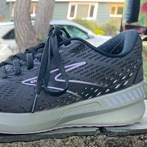 Brook's Levitate GTS